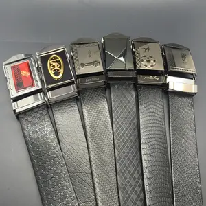 Ceinture en plastique PVC pour homme, nouvelle collection 2019, usine, boucle lisse, en caoutchouc, vente en gros, bon marché