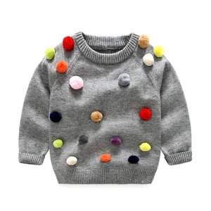 Вязаный детский пуловер с круглым вырезом и помпоном