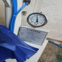 Probador de presión de agua hidrostática para probar telas en máquinas y piezas de ropa