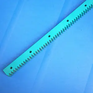 High Wear Resistance Plastic Injection Molding Acetal Gear Rack Plastic Rack And Pinion Gears