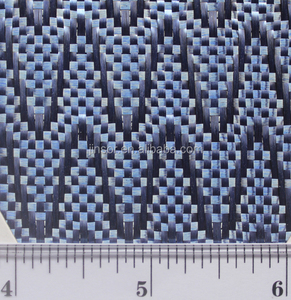 Tejido Jacquard de fibra de carbono azul metalizado - Product Image 3