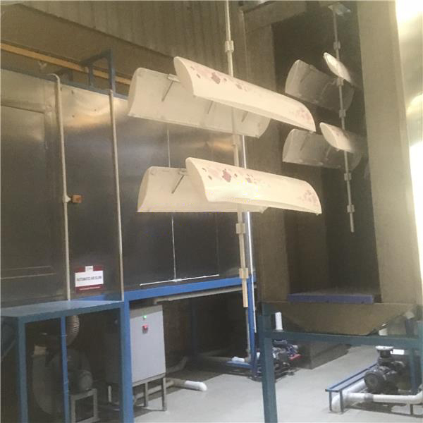 Adapté aux besoins du client de Revêtement de Poudre Automatique De Ligne De Pulvérisation Cabine