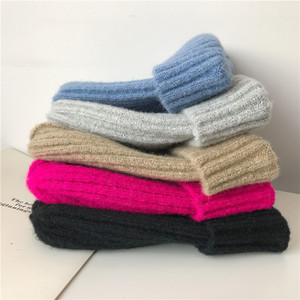 Cá nhân Braid Trapper dệt kim <span class=keywords><strong>MOHAWK</strong></span> <span class=keywords><strong>hat</strong></span> được cấp phép nhiệt Beanie với Pom Pom tùy chỉnh - Product Image 5