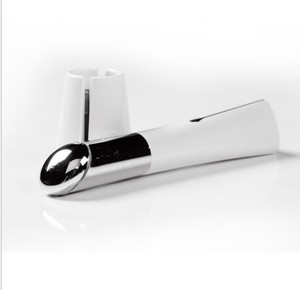 2018 <span class=keywords><strong>Beauty</strong></span> Care Vibration Face Massager Electronic Eye Care Tool Dispositivo de tratamiento de arrugas de la belleza del ojo - Product Image 4