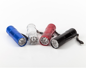 Lampe de poche UV EDC à lumière violette 9 LED en alliage d'aluminium 385 ~ 400NM torche colorée pour le camping <span class=keywords><strong>batterie</strong></span> sèche à lumière verte évaluée IP65 - Product Image 1
