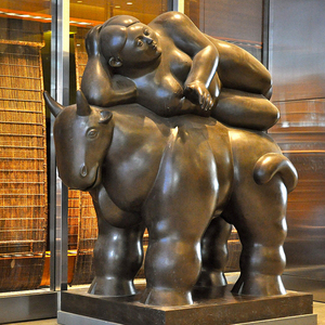 Famosa Estatua de Metal de Tamaño Real de la Mujer Gorda de Botero con Caballo, Escultura de Bronce de la Mujer Gorda Montando a Caballo - Product Image 4
