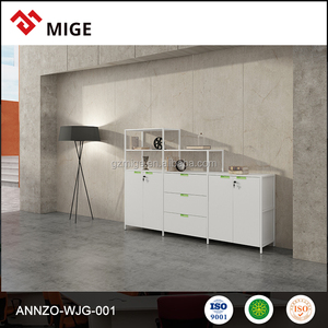 Tres cajones archivadores con dos puertas abiertas de almacenamiento de muebles de oficina - Product Image 1