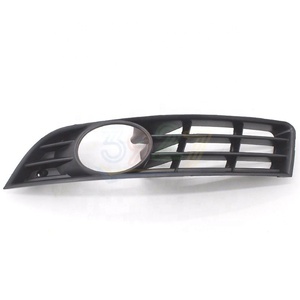 Couvercle de phare antibrouillard de calandre de <span class=keywords><strong>pare</strong></span>-chocs <span class=keywords><strong>avant</strong></span> de voiture automatique pour VW <span class=keywords><strong>Passat</strong></span> <span class=keywords><strong>B6</strong></span> 2006 - 2010 OE 3C0 853 665 a / 3C0 853 666 a - Product Image 1