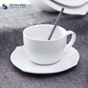 LOGOTIPO personalizado Moderno Antiguo <span class=keywords><strong>de</strong></span> la Forma Redonda <span class=keywords><strong>de</strong></span> Porcelana Blanca 210 ml Taza <span class=keywords><strong>de</strong></span> Té y Platillo - Product Image 2