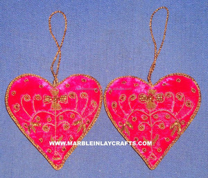 Adornos Colgantes para Árbol, Hechos a Mano con Zari - Product Image 1