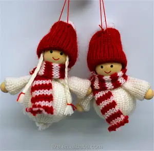 Hot selling factory price christmas ornaments yarn knitted christmas dolls