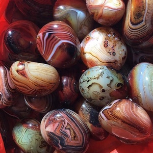 All'ingrosso naturale <span class=keywords><strong>rosso</strong></span> Sardonyx agata <span class=keywords><strong>pietra</strong></span> di palma cristalli lucidati per la guarigione-vecchia categoria di prodotti artigianali di <span class=keywords><strong>cristallo</strong></span> - Product Image 2