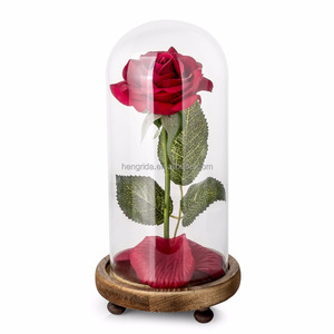 Série LED Rose rouge immortelle dans un dôme en verre Base en bois avec couvercle élégant Produit d'artisanat en verre - Product Image 1