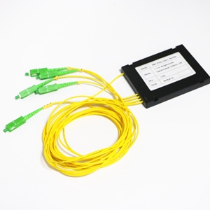 Répartiteur PLC à <span class=keywords><strong>fibre</strong></span> optique 1X2/4/8/16/32/64 monté sur rack avec <span class=keywords><strong>prix</strong></span> bas, connecteurs UPC polis SC LC MPO FC utilisés, type de <span class=keywords><strong>fibre</strong></span> SM - Product Image 2
