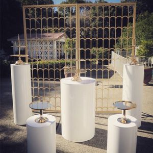 Bán Buôn Lớn Acrylic Vòng Xi Lanh <span class=keywords><strong>Plinth</strong></span> Trắng Acrylic Hiển Thị <span class=keywords><strong>Plinth</strong></span> Cho Triển Lãm Sự Kiện Đám Cưới - Product Image 3