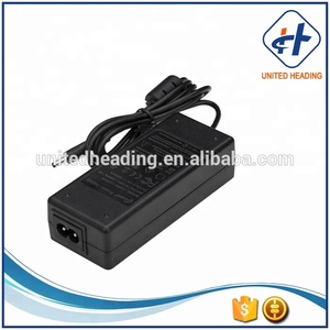 24V 2.5A 60Wスイッチモード電源アダプター (CE KC GS SAA ROHS FCC VI付き)