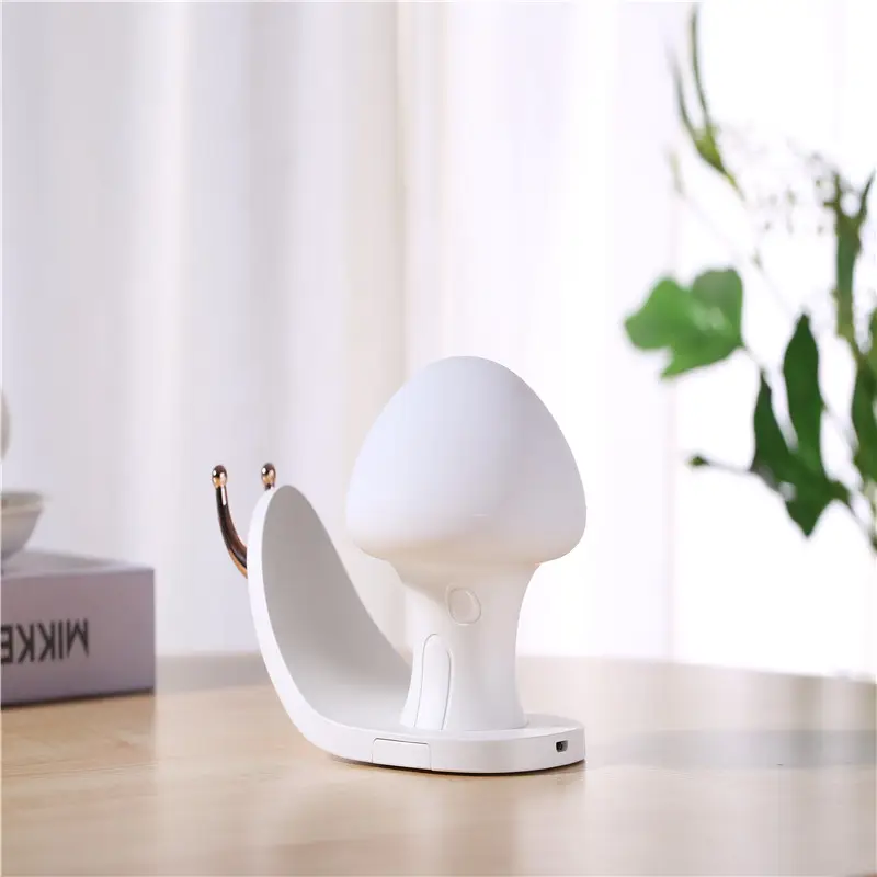 Snail House 3D LED Silicone Sensor Bedroom Night Light for Romantic Decoration