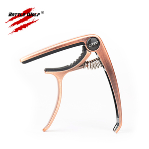 Capotasto per Chitarra Acustica ed Elettrica in Lega di Zinco con Presa Salda per Chitarristi Professionisti - MOQ Ridotto, Grande Successo di Vendite all'Ingrosso, Vari Colori e Stili - Product Image 5