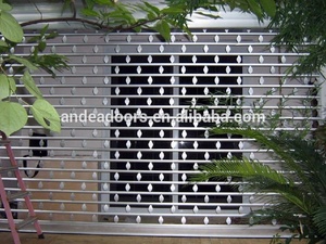 Grille roulante en acier inoxydable de Guangzhou, sécurité de <span class=keywords><strong>porte</strong></span> - Product Image 5
