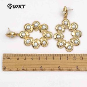 WT-E467 Romantico All'ingrosso Superiore <span class=keywords><strong>di</strong></span> Modo Per <span class=keywords><strong>La</strong></span> Signora Elegante Dei Monili della <span class=keywords><strong>perla</strong></span> a Forma <span class=keywords><strong>di</strong></span> Fiore <span class=keywords><strong>di</strong></span> Pietra Naturale della <span class=keywords><strong>perla</strong></span> Orecchini <span class=keywords><strong>di</strong></span> Goccia - Product Image 5