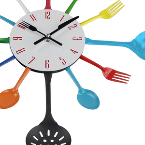 16 pouces <span class=keywords><strong>Horloge</strong></span> Murale De <span class=keywords><strong>Cuisine</strong></span> <span class=keywords><strong>Fourchette</strong></span> et Cuillère En Métal Horloges Murales Art Montre pour La Maison Décoration Quartz Analogique Salon Simple Face - Product Image 2