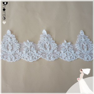 Vente chaude délicate Chic perlé petite dentelle garniture Polyester ivoire pour voile de mariage DHBL1582 - Product Image 4