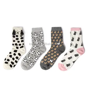 Bequeme süße Frauen Yiwu Socken Mode Baumwolle Fußrohr Socke Tier Teen Mädchen Frauen Fuzzy Teen Mädchen Socken & Strumpfwaren (alt