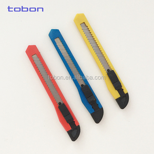 Cuchillo cortador de cuchillas a presión de 9mm, de plástico retráctil, fácil de cortar, venta al por mayor - Product Image 3