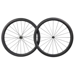 700c 45毫米深度自行车轮开口胎无内胎准备道路自行车的碳轮