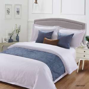 Luxury Decorative <strong>Bed</strong> <strong>Runner</strong> and Cushion Set Adult Woven 40 Environment Friendly Print Hotel Grade a Bedspread &amp; Coverlet Sets - Product Image 2