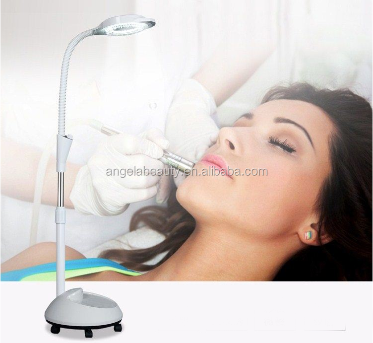 A1023 Новинка! Увеличительное стекло Светодиодная лампа с подставкой 5X с 120 шт. лампочек с регулируемой высотой