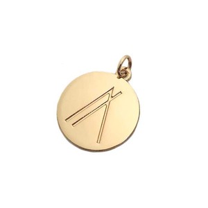 2019 Nice design petit logo de marque personnalisé gravé pendentif étiquettes de bijoux en métal pour bracelet - Product Image 1