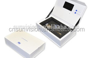 Caja de regalo hecha a mano de paquete plano caja de regalo de vídeo con pantalla para promoción - Product Image 3