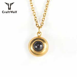Collana con Ciondolo 'Ti Amo' in Oro Rosa per Donne, Accessori Artigianali, Regalo per la Festa della Mamma e Damigelle - Product Image 4