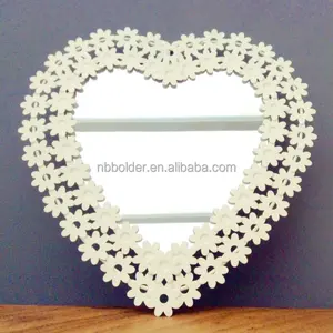 Crema al por mayor Elegante Lamentable de <span class=keywords><strong>La</strong></span> Vendimia Corazón de Metal Con Flores de Pared Espejo - Product Image 1