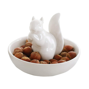 En céramique En Grès Écureuil Support Plat de Bonbons Bol - Product Image 1