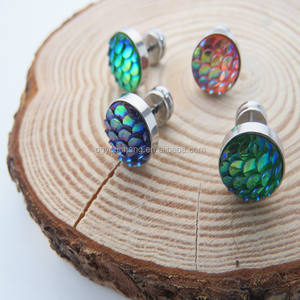 Centro Helix Cartílago Tragus Piercing Joyas de lujo Que Cuelga Perno Prisionero Del Oído - Product Image 1