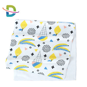 Fournisseur à séchage rapide super absorbant lourd poids noir et blanc serviette de <span class=keywords><strong>plage</strong></span> ronde - Product Image 4