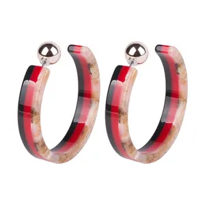 2019 Hot Selling New Fashionable Latest Creative Design High Quality C Shape Stripe Resin Earring Resin Jewelry