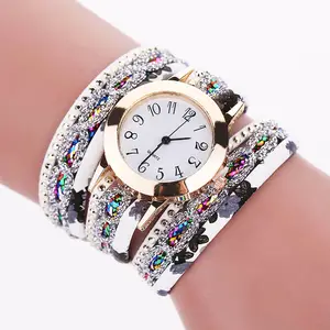 Delle Donne di modo Del Rhinestone Braccialetti di Cuoio Dell'involucro Della Signora Orologio Da Polso Da Donna Orologio A Buon Mercato