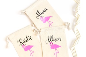 حقيبة بيضاء فائقة مخصصة قطن موسلين من الشاش مع شعار مخصص ملابس سباحة ملابس داخلية أكسسوارات حقيبة مستحضرات تجميل - Product Image 3