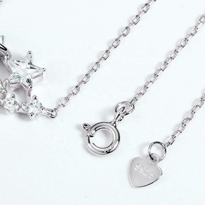Collana da Donna Delicata in Argento Sterling 925 con Topazio Blu, Gioiello Astrologico a Forma di Pianeta Saturno - Product Image 3