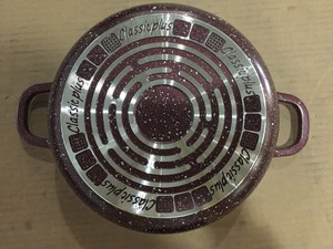 Olla para Sopa/Cazuela de Estilo Tradicional Color Granito con Fondo Espiral - Product Image 2