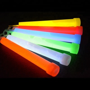 Party Favor Bright Glow Stick Wholesale <strong>Supplier</strong> 6 Inch Glow Stick for Emergency signal
