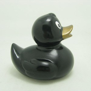 <strong>Custom</strong> Plastic <strong>PVC</strong> Vinyl Bath Toy With Logo Printed <strong>Floating</strong> Black Bath Rubber Black <strong>Duck</strong> With Golden Beak for Kids - Product Image 3
