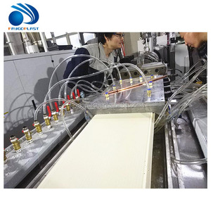 Machine de fabrication de panneaux de plafond en PVC, ligne de Production de planches WPC - Product Image 5