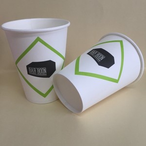 छोटे प्लास्टिक के कप lids के साथ कागज चाय और <span class=keywords><strong>saucers</strong></span> पार्टी - Product Image 2