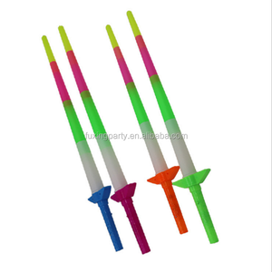 Espadas Telescópicas LED Creativas con Luces Intermitentes, Espadas de Juguete de Plástico Iluminadas, Juguetes para Niños, Regalos de Navidad - Product Image 2