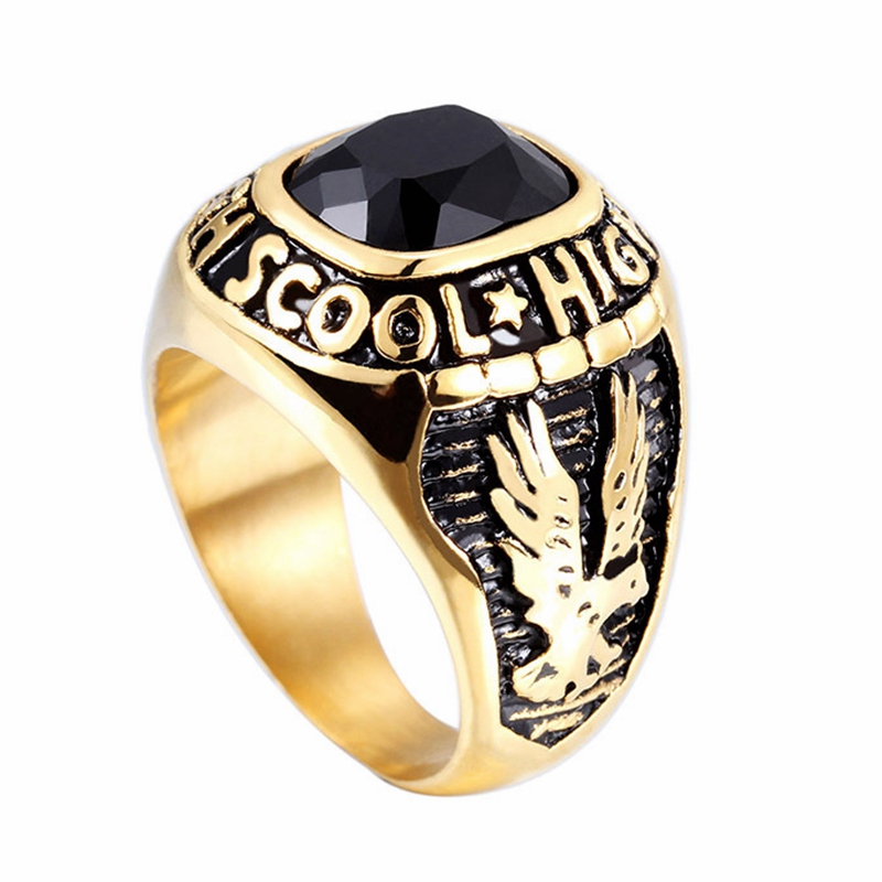 Anillo De Zafiro De La Armada Para El Diseño Geométrico De Anillo De Zafiro De La Armada Para El Diseño Geométrico De