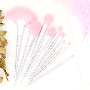 Haute qualité 10 pièces pour <span class=keywords><strong>licorne</strong></span> blanc synthétique cheveux doux <span class=keywords><strong>maquillage</strong></span> brosse ensemble nouveau Style longue poignée paillettes beauté cosmétique - Product Image 2